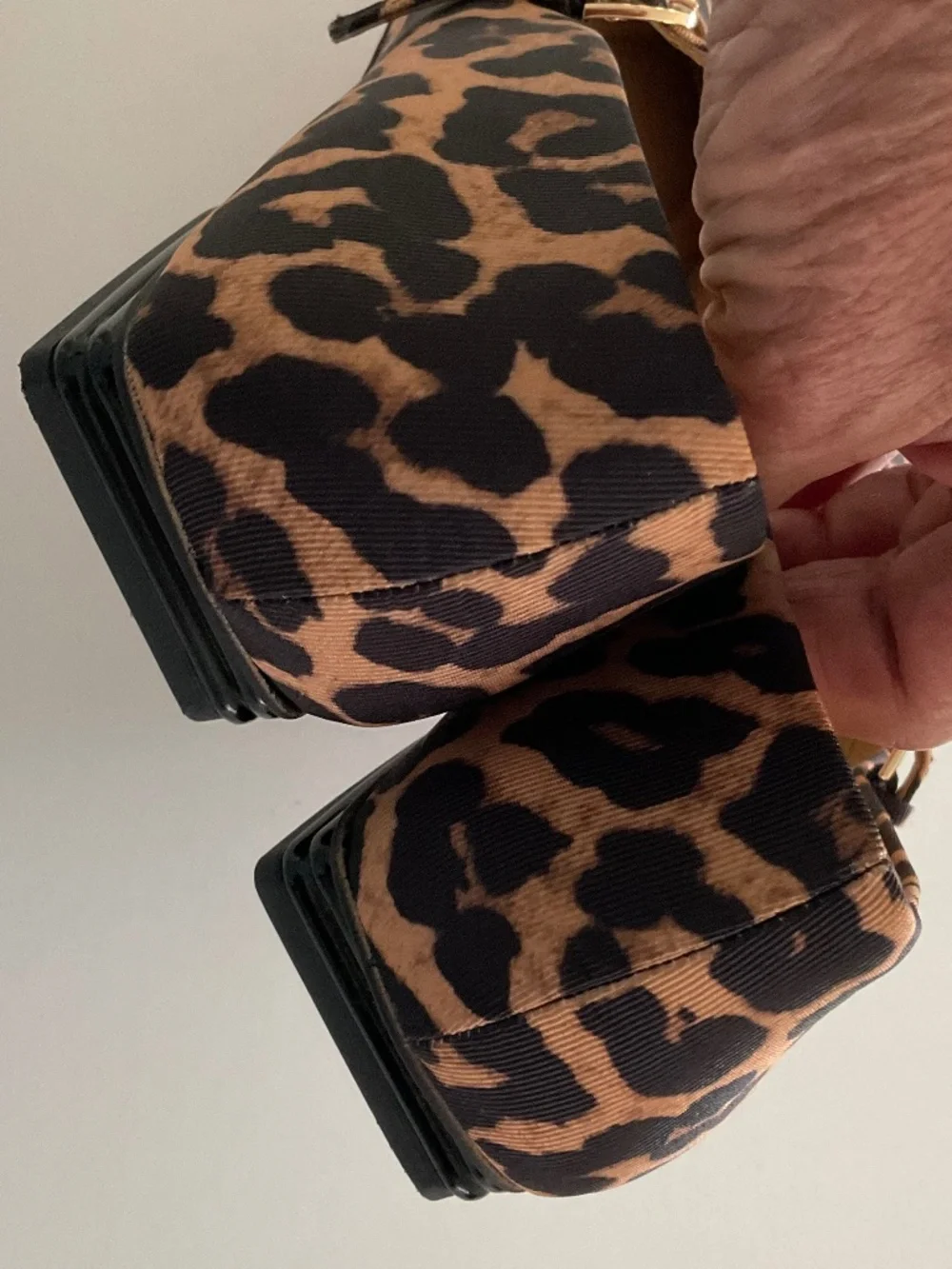 FRANCO SARTO Tinsley Square Toe Mary Jane Flats in Leopard Print Fabric Sz 8.5